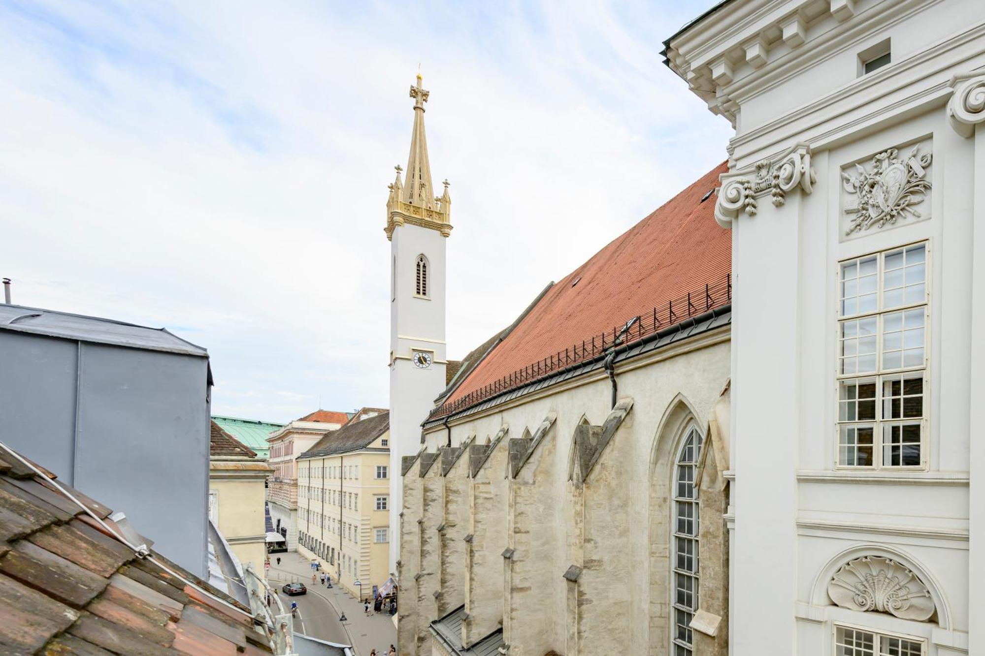Palais Palffy Suits Vienna Exterior photo